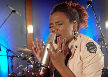 Gabi Oliveira – Quando Eu Te Adoro (Music Session)