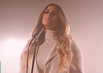 Michelle Nascimento – Eu e Deus (Clipe Oficial MK Music)