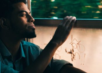 Luã Freitas – Nada É Em Vão (Clipe Oficial MK Music)