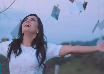 Thiara Lopes – Deus Visita Tua Casa (Clipe Oficial MK Music)
