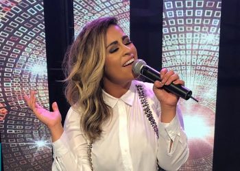 Michelle Nascimento – Assim na Terra Como no Céu (Live Session)