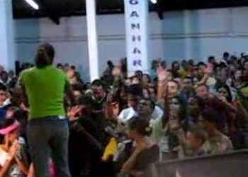 Ministraçao em Feira de Santa – Nivea soares – PARTE 4