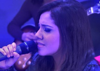 Gabriela Rocha – Conversa de Filho – Ensaio