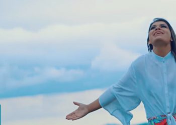 Hellen Miranda – Todo Poderoso (Clipe Oficial MK Music)