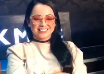 Review | Ariely Bonatti – Na Casa Tem Vida