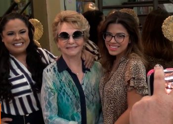 Cassiane – Aniversário na MK e Lançamento do Audiobless “Quando Deus Age” (#MKnãoPARA)