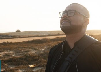 André Leono – Tudo o que Tenho é Teu (Clipe Oficial MK Music)