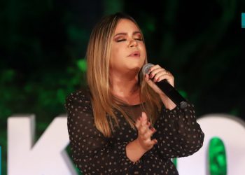 Sarah Farias – Renovo – Live 10 Milhões MK Music