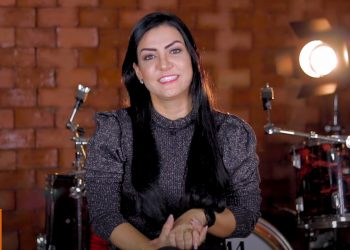 Thiara Lopes – Entrevista single e clipe “Levanta e Anda” (#News)