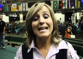 Lylian Albucater   sobre a manifestação do Espírito Santo de Deus