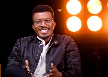 Delino Marçal – Entrevista single e clipe “Deus de Perto” (#News)