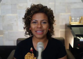 Nivea Soares – Live de quarta – Oração e adoração ao vivo – 28 outubro 2020