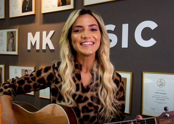 Marine Friesen – Entrevista single e clipe “Tu És Grande” (#News)