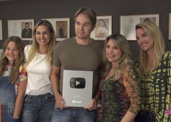 Chris Durán – Maratona de Rádios e entrega placa do YouTube (#MKnãoPARA)