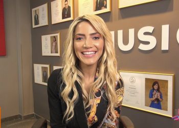 Marine Friesen – Maratona de entrevistas “Toca-Me” (#MKnãoPARA)