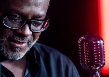 Kleber Lucas – Acredita Só Um Pouco Mais (Clipe Oficial MK Music)