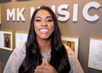 Elaine Martins – Entrevista single e clipe “Escolhidas” (#News)