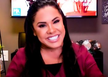 Cassiane – Entrevista single e clipe “Não Pare Agora” (#News)