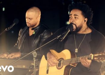 Preto no Branco – O Que Fizeram de Você