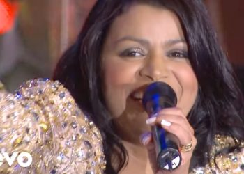 Damares – Derrama Shekináh (Ao Vivo)