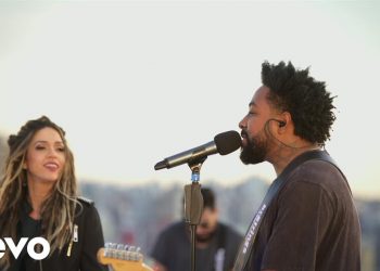 Preto no Branco – O Tempo ft. Lorena Chaves