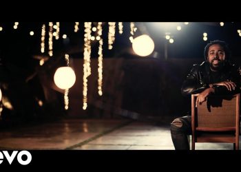 Preto No Branco – Meu Lugar É Seu Amor