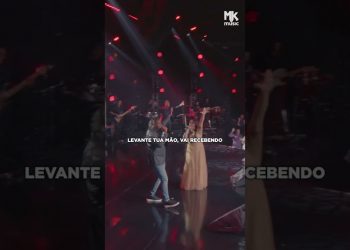 Cassiane e Samuel Messias | Olha o Que Deus Faz (Ao Vivo) #Shorts