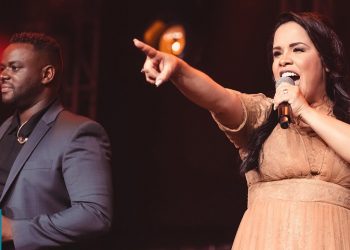 Cassiane e Samuel Messias – Olha o Que Deus Faz (Ao Vivo) (Clipe Oficial MK Music)