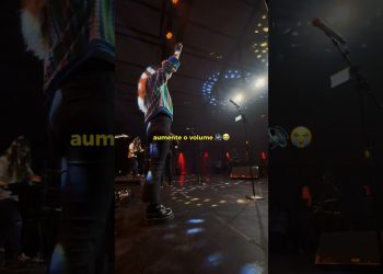 Aumente o volume! #louvor #adoração #aovivo #shorts #louvordodia #dunamismusic #raphagonçalves