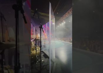 Quando o baterista tá no 🔥 #dunamismusic #adoração #bateria #drumcam #dunamisfridaynight