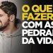 O QUE FAZER COM AS PEDRADAS DA VIDA? | SILAS MALAFAIA – MOTIVACIONAL