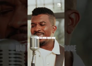 Não há nome mais poderoso Deus 🙌 #NomeSobreTodoNome #DelinoMarcal #Clipe #Gospel