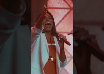 Quantas vezes você assistiu “A Nuvem” da Elaine Martins? Prepare-se para “Não Paro de Crer” #mk