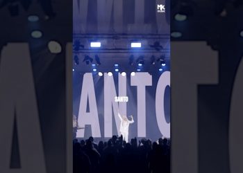 Seja abençoado assistindo “Santo Pra Sempre” da Marine Friesen, aproveite #mkmusic #marinefriesen