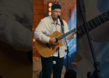 Seja um altar para Deus e receba o fogo que transforma tudo🔥 Assista “O Altar Sou Eu” do Paulo Neto