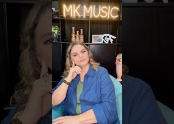 É benção! Confira agora esse recado importante da Léa Mendonça. Assista “Eternamente Sua” #MKMusic