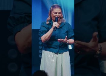 Lançamento no ar! Léa Mendonça canta sobre o amor que venceu tudo em “Eternamente Sua” #MKMusic