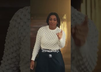 Reaja!! É hora de se levantar em fé meu irmão! Assista ao novo clipe de Elaine Martins.