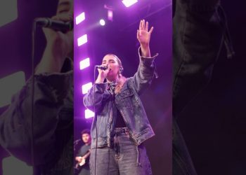 Levante os seus olhos e vê, Deus está restaurando os seus sonhos e a sua visão ❤️‍🔥 #dunamismusic