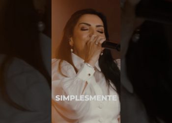 O clipe de ‘Simplesmente Te Adorar + Eu Só Quero Tua Presença’ já está no ar! #Eyshila #MKMusic