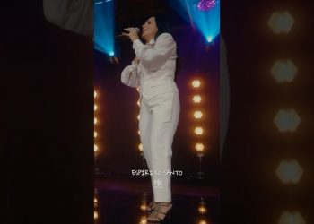 Você está precisando de um tempo com Deus? “Vem Encher-Me” é o louvor perfeito, confira #Eyshila